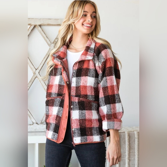 #1031 Oli & Hali PLAID PATTERN SHERPA ZIPPER CLOSURE WARM JACKET